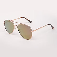 POLAROID Women UV-Protected Oversized Sunglasses-X15008