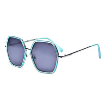 POLAROID Women UV-Protected Oversized Sunglasses - X15011